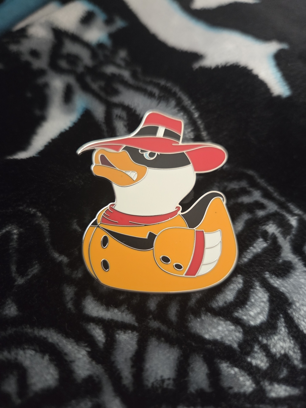 Darkwing Duck Negaduck Ducks of Disney rubber duckies Mystery pin